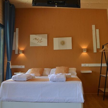 סנטיאגו דה קומפוסטלה Cabanas Compostela - Cabana La Catedral Con Banera De Hidromasaje מראה חיצוני תמונה